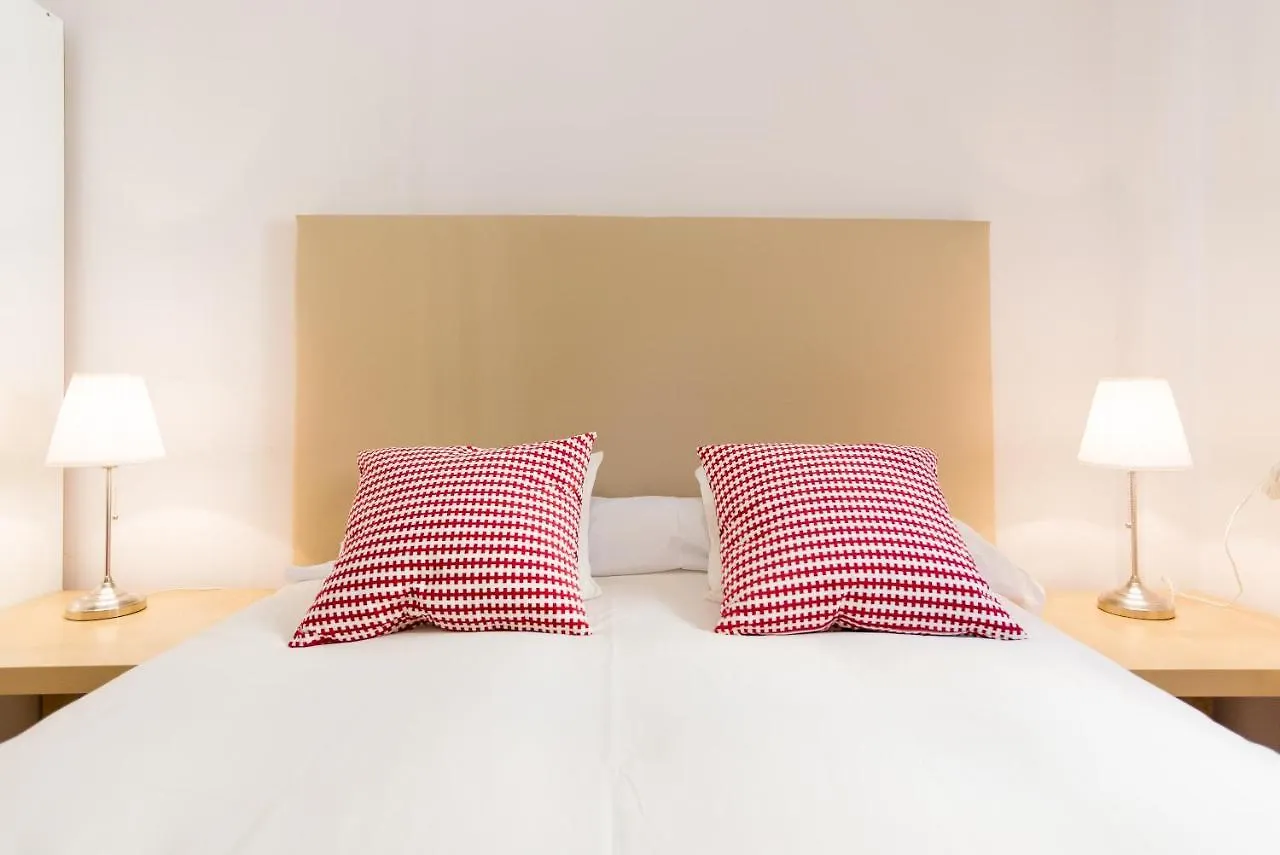 Mundo Nuevo: Acogedor Apartamento en el Centro Málaga 0*,  España